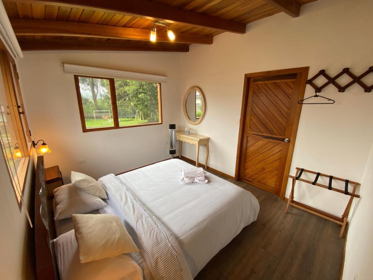 Hosteria Papagayo Cotopaxi Machachi Exteriér fotografie